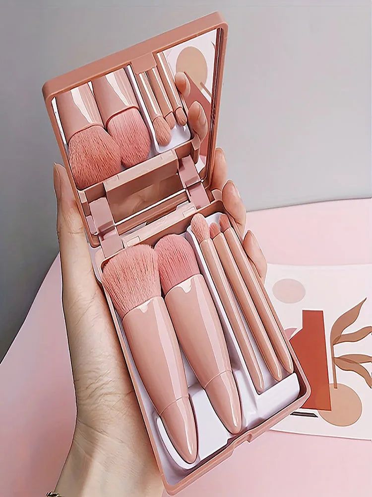 Glam On-The-Go Brush Kit